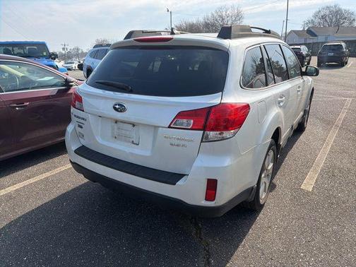 2012 Subaru Outback 3.6R Limited