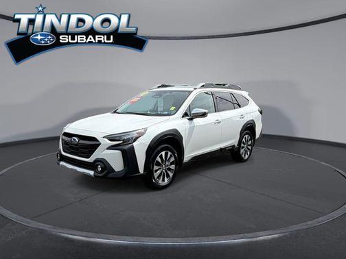 Crystal White Pearl 2023 Subaru Outback Touring XT