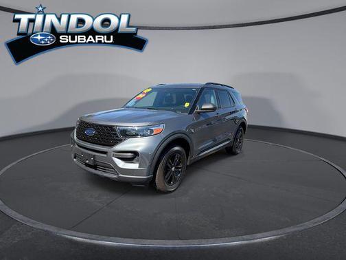 CARBONIZED GRAY METALLIC 2023 Ford Explorer XLT