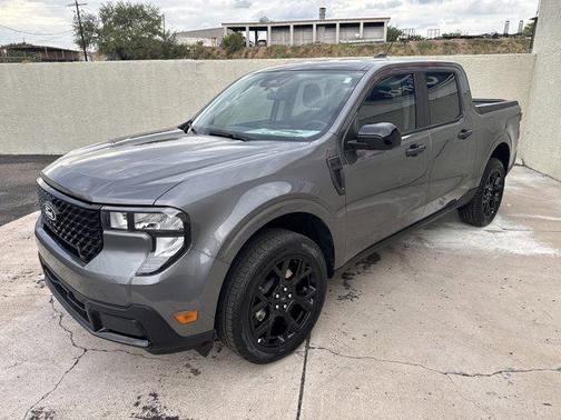 CARBONIZED 2025 Ford Maverick XLT