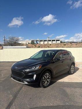 2022 Ford Escape Titanium