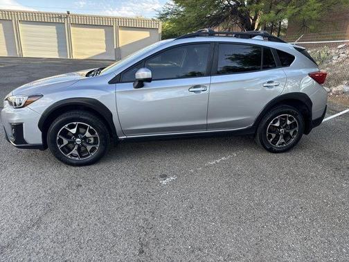 Ice Silver Metallic 2018 Subaru Crosstrek 2.0i Premium