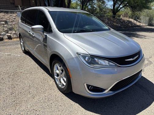 Billet Silver Metallic Clearcoat 2019 Chrysler Pacifica Touring Plus