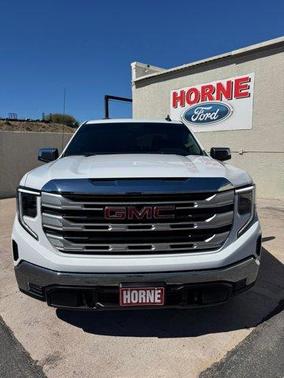 2024 GMC Sierra 1500 SLE