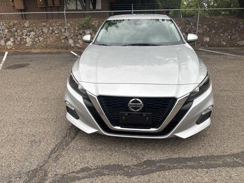 Silver 2022 Nissan Altima 2.5 S
