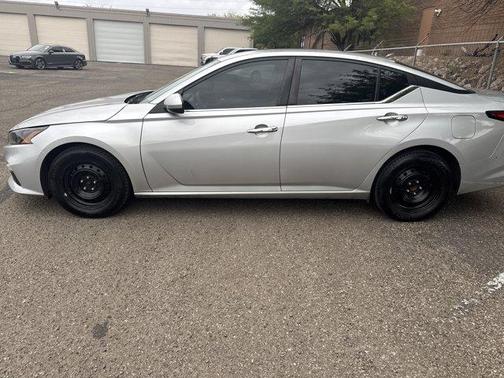 Silver 2022 Nissan Altima 2.5 S