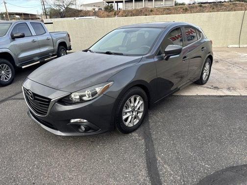 2016 Mazda Mazda3 i Touring