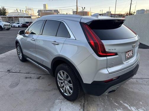 2020 Cadillac XT4 Premium Luxury