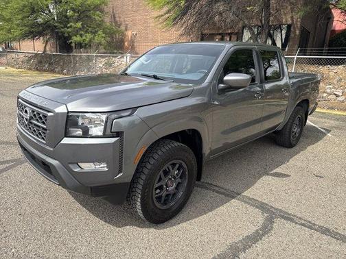 Gun Metallic 2024 Nissan Frontier SV