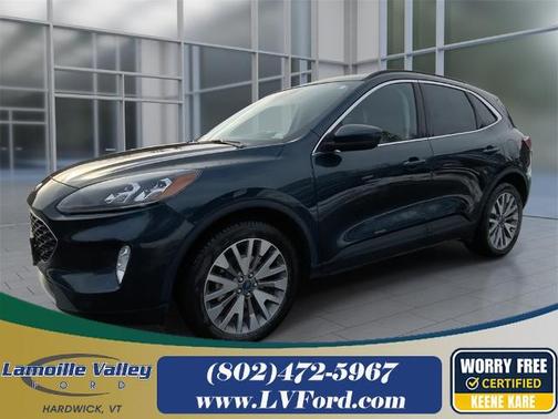 2022 Ford Escape TITANIUM