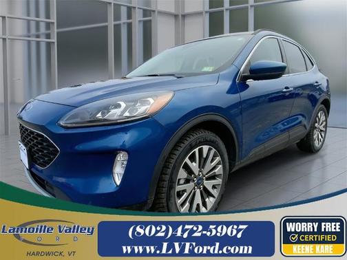 2022 Ford Escape TITANIUM