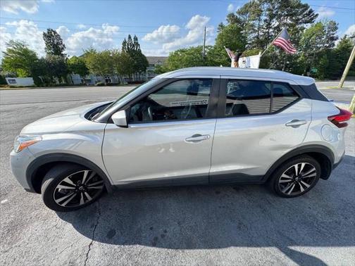 2020 Nissan Kicks SV