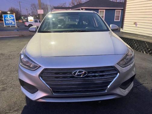 2018 Hyundai Accent SE