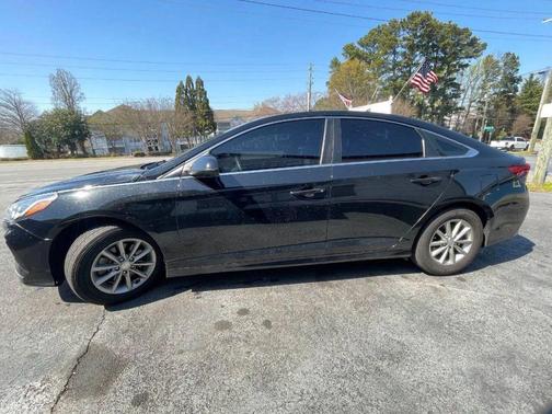 Phantom Black 2019 Hyundai SONATA SE