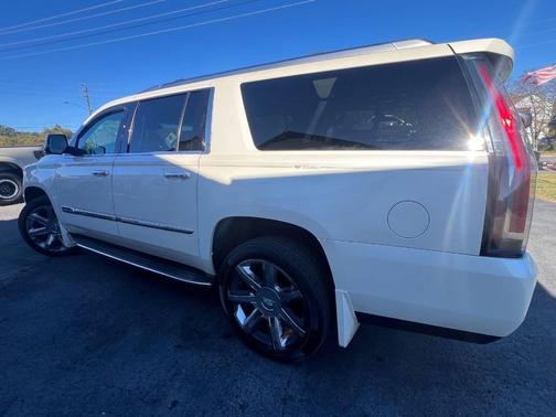 2015 Cadillac Escalade ESV Luxury