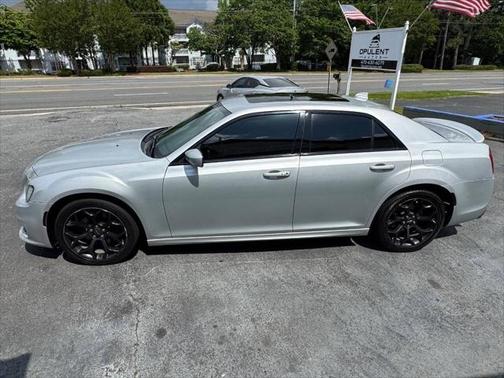 2020 Chrysler 300 S