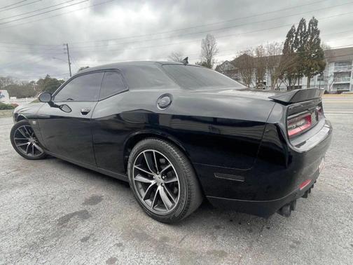 2016 Dodge Challenger R/T Scat Pack
