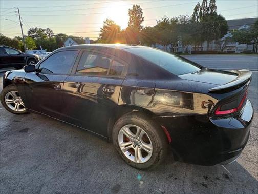 2015 Dodge Charger SE