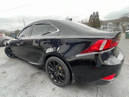 2015 Lexus IS 250 Crafted Line