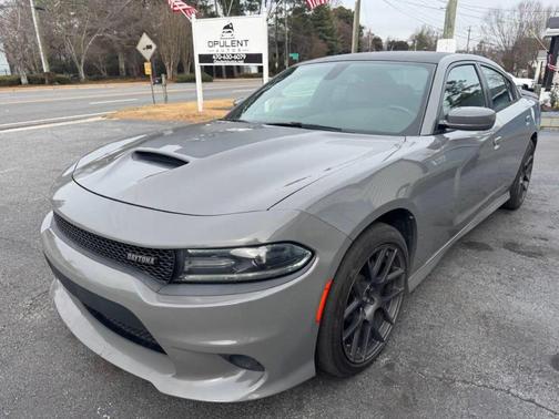 2017 Dodge Charger SE