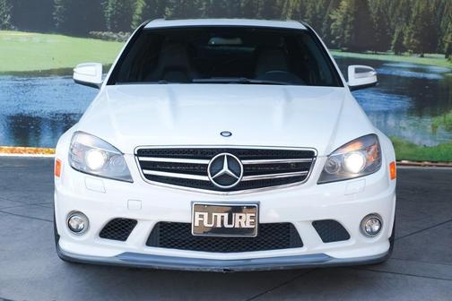 Photo 2 of 32 of 2009 Mercedes-Benz C-Class C 63 AMG