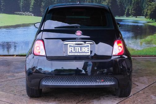 Photo 5 of 32 of 2014 FIAT 500e Battery Electric