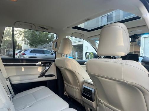 2023 Lexus GX 460