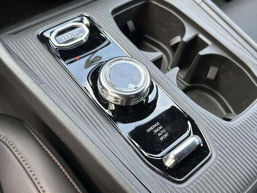 Sting-Gray Clearcoat 2026 Jeep Cherokee Limited