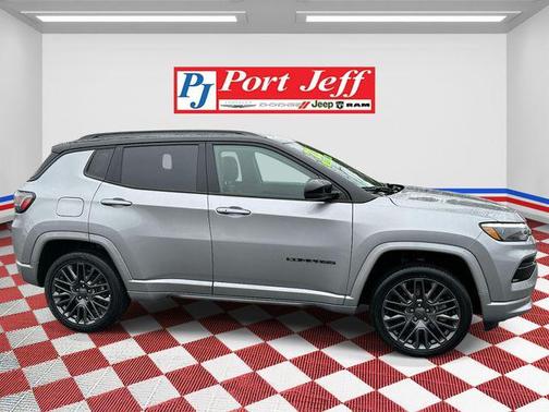 Billet Silver Metallic Clearcoat 2023 Jeep Compass High Altitude