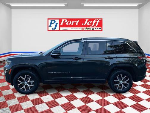 Rocky Mountain Pearlcoat 2023 Jeep Grand Cherokee Limited