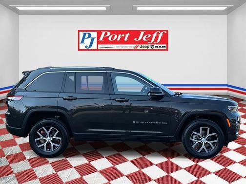 Rocky Mountain Pearlcoat 2023 Jeep Grand Cherokee Limited