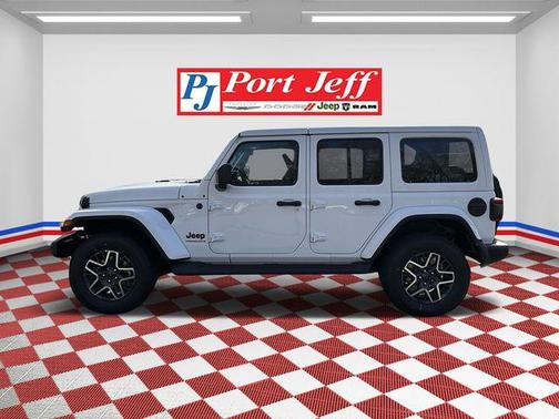 2025 Jeep Wrangler 4-Door Sahara 4x4