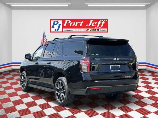 2021 Chevrolet Suburban RST