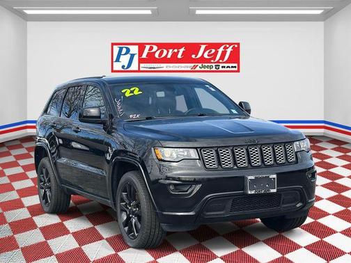 2022 Jeep Grand Cherokee Laredo