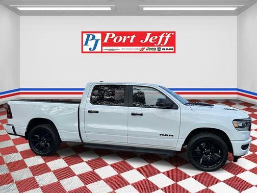 Bright White Clearcoat 2023 RAM 1500 Laramie