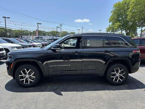 2025 Jeep Grand Cherokee Limited X
