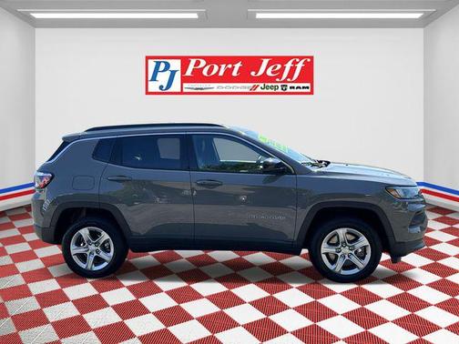 2023 Jeep Compass Latitude