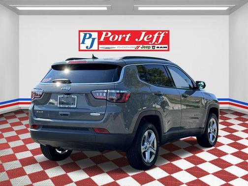 2023 Jeep Compass Latitude