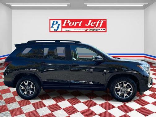 2022 Honda Passport AWD TrailSport