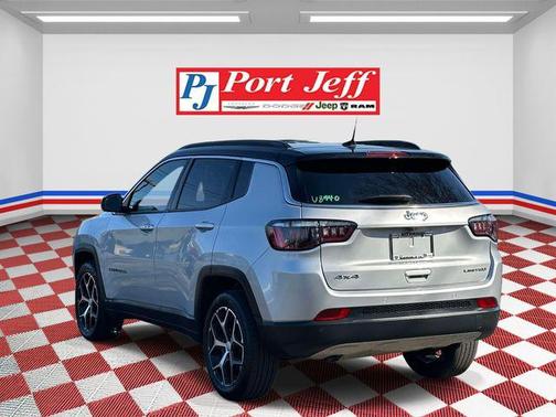 Silver Zynith Metallic Clearcoat 2024 Jeep Compass Limited