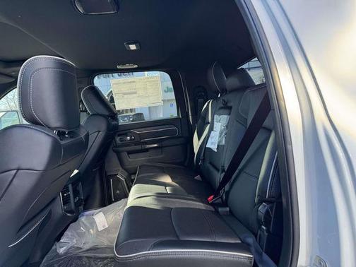 2026 RAM 2500 Limited Mega Cab 4x4 6'4' Box