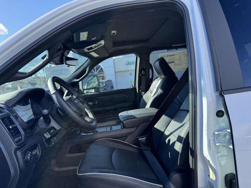 2026 RAM 2500 Limited Mega Cab 4x4 6'4' Box