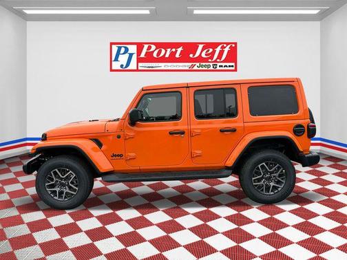 2025 Jeep Wrangler 4-Door Sahara 4x4