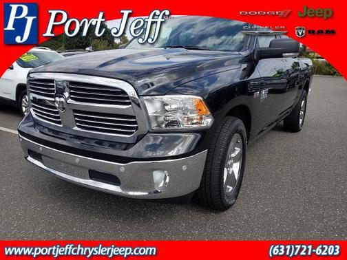 Brilliant Black Crystal Pearlcoat 2019 RAM 1500 Big Horn