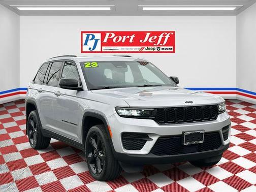 2023 Jeep Grand Cherokee Altitude