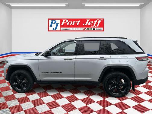 2023 Jeep Grand Cherokee Altitude