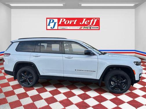 2022 Jeep Grand Cherokee L Altitude