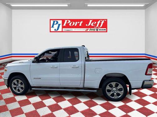 Bright White Clearcoat 2021 RAM 1500 Big Horn/Lone Star