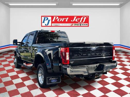 2022 Ford F-450 Lariat