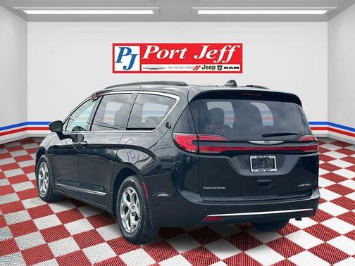 2023 Chrysler Pacifica Limited